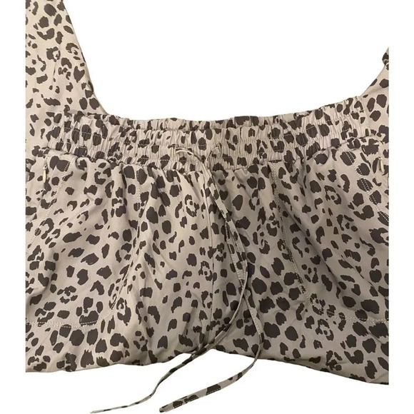 Zac & Rachel Womens Active Pants sz S Gray Leopard Print Lightweight Jogger - Picture 2 of 4